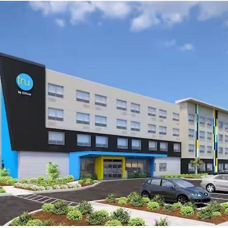 ホテル Tru By Hilton ミラマー エクステリア 写真